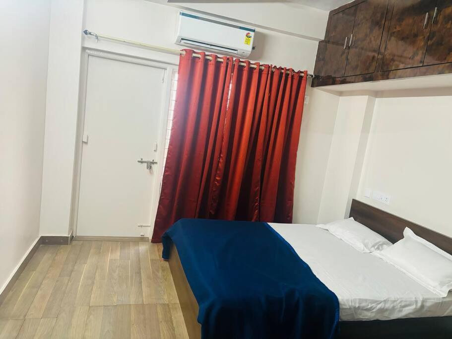 Simhagiri Sea Holiday Inn Visakhapatnam Exterior photo